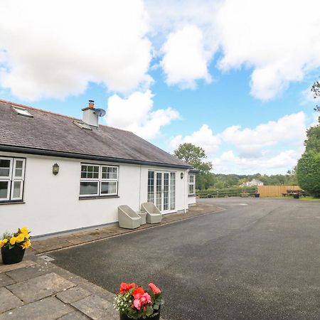 Bwthyn Clai Villa Llangefni Luaran gambar